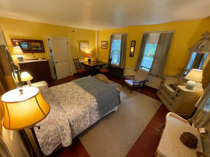 Room G at The Whetstone Inn